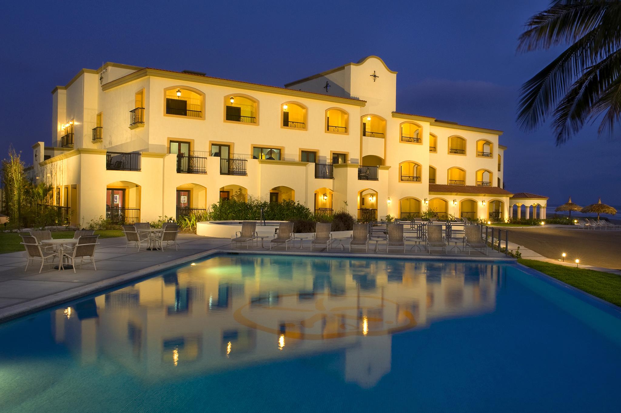 Las Villas Hotel & Golf By Estrella Del Mar Mazatlan Exterior photo