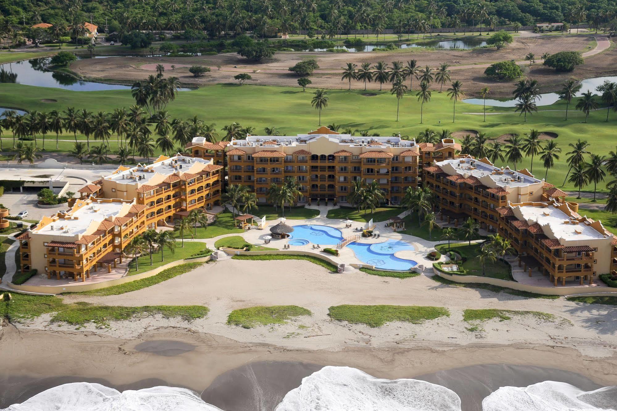 Las Villas Hotel & Golf By Estrella Del Mar Mazatlan Exterior photo